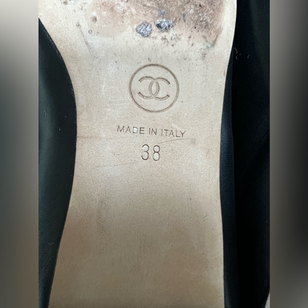🔴Authentic CHANEL Black & Navy Leather Ballet Flats🔴 - Picture 6 of 9